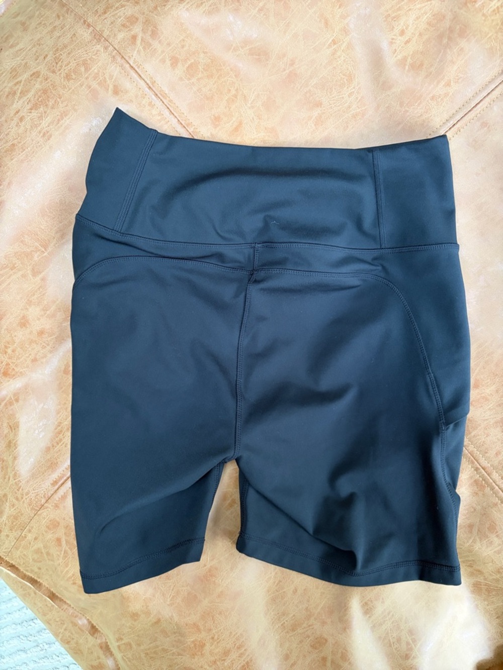 Fjallraven Women's Black Bike Shorts with Side Pockets L - Picture 4 of 4